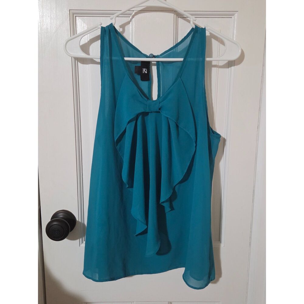 Women's iZ Byer Size Large Teal Shirt